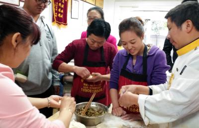 成都包子麻豆AV免费看网站哪里最好?成都学习包子技术哪里好?