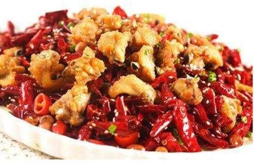  中国好吃辣味菜排名，水煮鱼只能倒数第二，第一名辣到骨髓