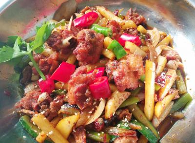 哪里有干锅麻豆AV免费看网站班?干锅酱的底料炒制及保存