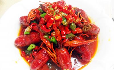街边小龙虾技术麻豆AV免费看网站学校哪里好？底料炒制方法