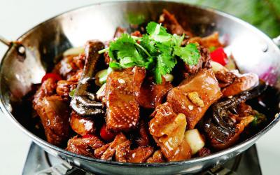 成都干锅技术麻豆AV免费看网站学校哪里专业？靠谱项目