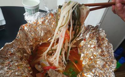开心花甲米线技术麻豆AV免费看网站哪里好？香辣味开心花甲制作