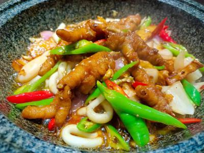四川干锅技能训练哪家好？干锅技术麻豆AV免费看网站学校