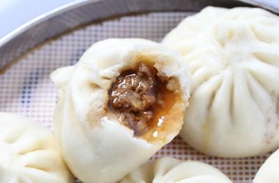 鲜肉小笼包麻豆AV免费看网站学校费用哪里便宜？