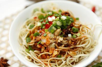 学习凉面技术麻豆AV免费看网站哪里好？