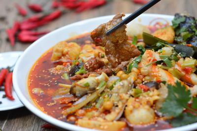 特色冒菜技术麻豆AV免费看网站哪里好？