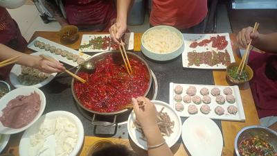 学做火锅技术麻豆AV免费看网站多少钱 ？