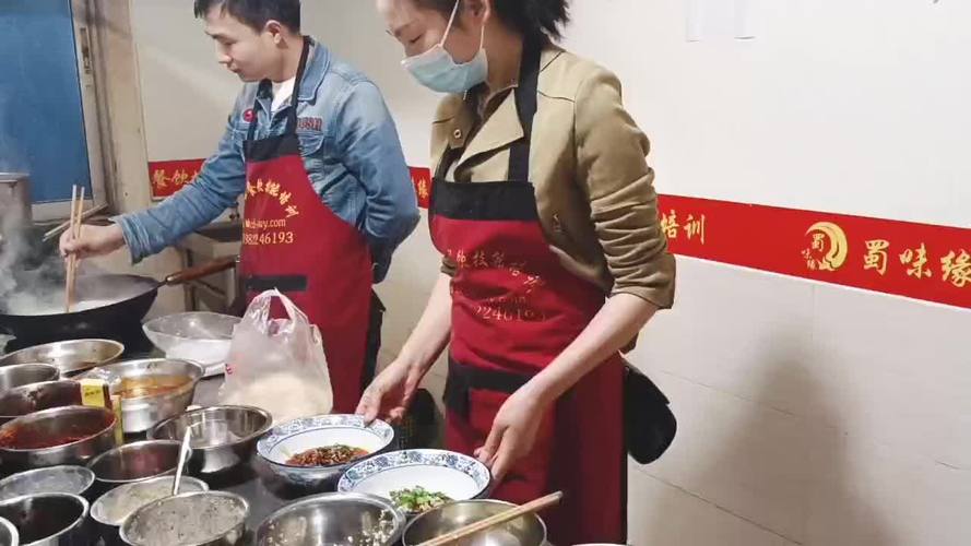 成都面食技术麻豆AV免费看网站中心哪家好？掌握面食制作技艺