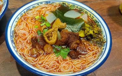 学米粉技术麻豆AV免费看网站多少钱 ？ 学米粉技术麻豆AV免费看网站多少钱 ？