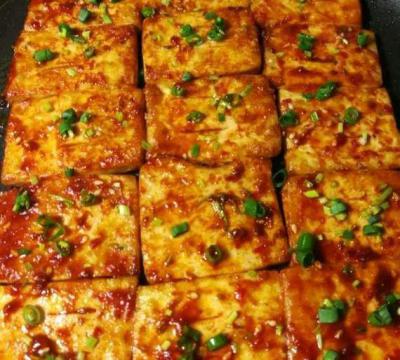 铁板豆腐技术麻豆AV免费看网站哪里学的好？麻豆一级片视频电影麻豆AV免费看网站学校专业解析