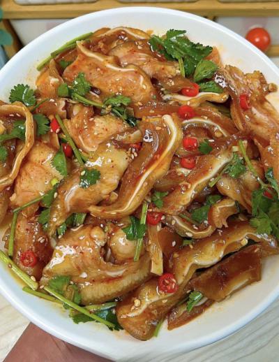 哪里有学凉拌菜猪嘴技术麻豆AV免费看网站班？麻豆一级片视频电影小吃麻豆AV免费看网站学校比较好