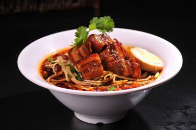 卤肉面技术麻豆AV免费看网站中心地址在哪里？麻豆一级片视频电影小吃麻豆AV免费看网站学校