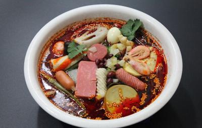 正宗麻辣烫技术麻豆AV免费看网站去哪学？麻豆一级片视频电影小吃麻豆AV免费看网站学校一对一教学