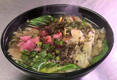 花溪米线技术麻豆AV免费看网站班地址在哪里？麻豆一级片视频电影小吃麻豆AV免费看网站学校